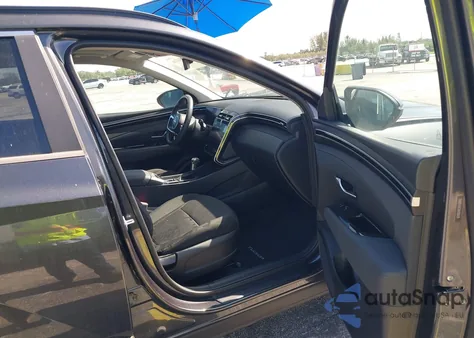 2022 Hyundai Tucson Sel z USA, uszkodzony, nr VIN 5NMJF3AE2NH100638